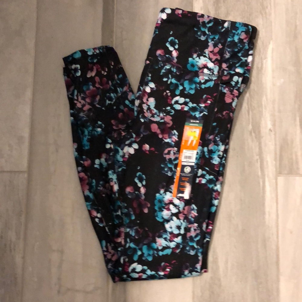 Avia Floral Leggings size M (8-10)